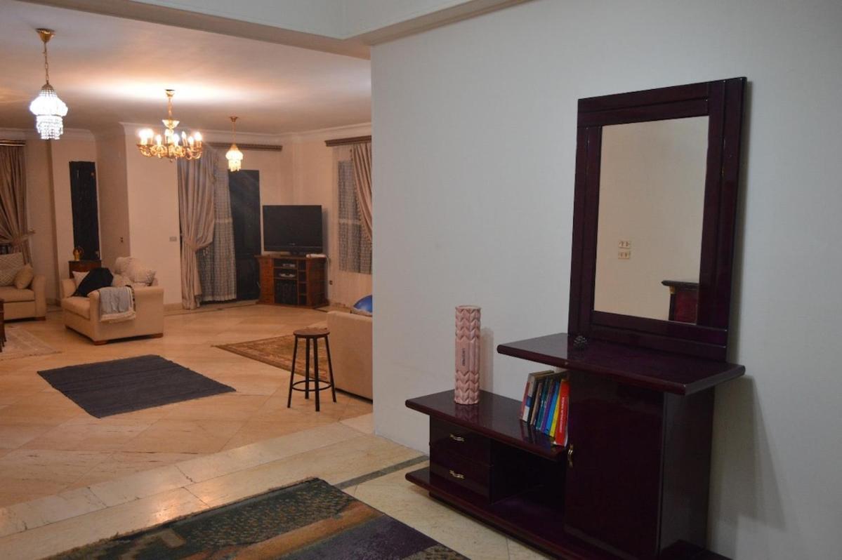 Grand Sunlit Luxury Apartment Maadi Kairo Eksteriør billede